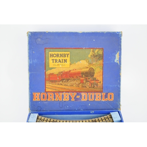 264 - A boxed Hornby Dublo EDG7 Southern Railway Tank Goods Set, comprising of an SR Class N2 0-6-2T locom... 