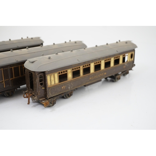 271 - Three Hornby Series 0 gauge tinplate Pullman cars; Loraine, Arcadia and Montana