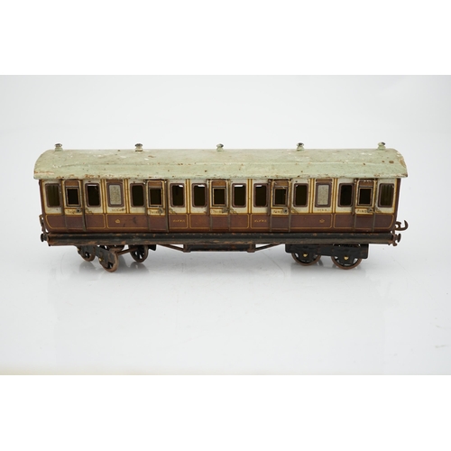 272 - Two Marklin 0 gauge tinplate LNWR coaches; a First Third composite and a Full Guards van