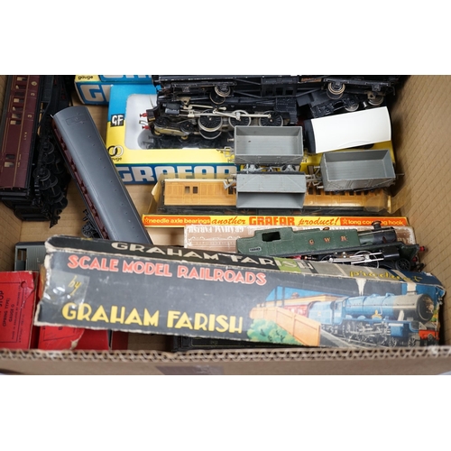 290 - A collection of 00 gauge model Railway by Graham Farish, Exley, etc. including two locomotives; a GW... 