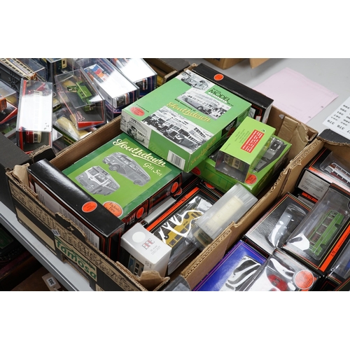 302 - Thirty-two boxed EFE diecast buses, coaches, gift sets, etc. and one Britbus, operators including; E... 