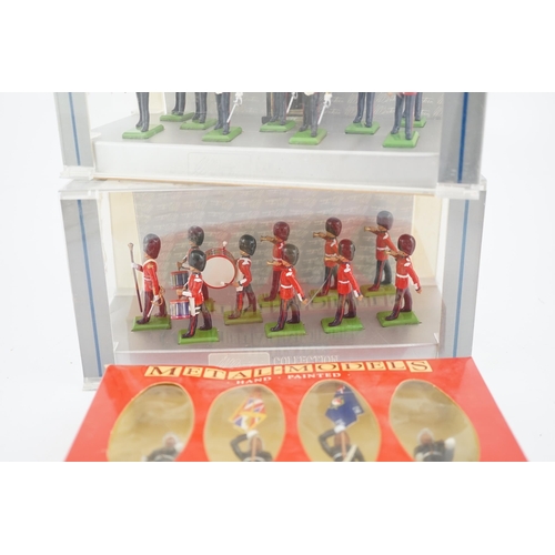 326 - Twelve boxed 1980s and later Britains soldier sets including; two 21st Lancers (8807), U.S. Marine C... 