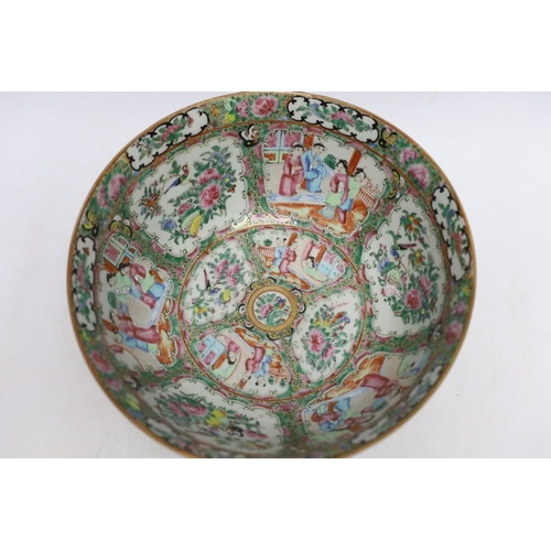 453 - A large late 19th century Chinese famille rose bowl, 29cm in diameter