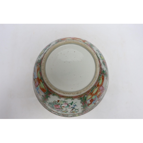 453 - A large late 19th century Chinese famille rose bowl, 29cm in diameter