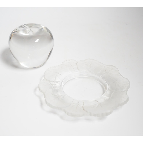 594 - A small Lalique 'Honfleur' dish with frosted leaf border, diameter 15cm and a Tiffany glass 'Apple' ... 