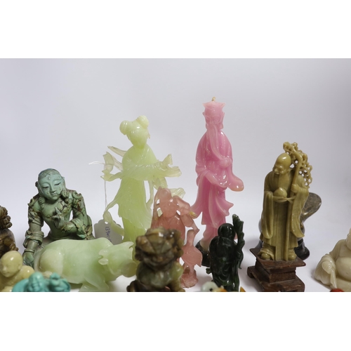 634 - A quantity of Chinese hardstone and resin carvings