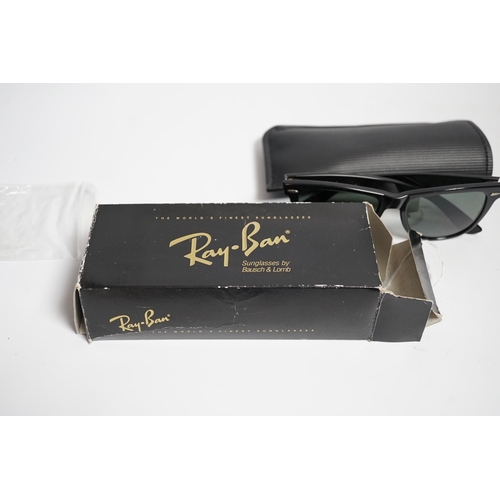 640 - A pair of vintage Ray Ban Wayfarer sunglasses, with case and box, virtually unused.