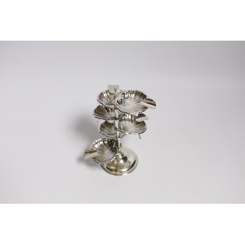 850 - A Mexican 925 sterling ashtray stand, with six detachable shell shaped 925 sterling ashtrays, overal... 