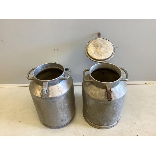 90 - A pair of vintage galvanised milk churns, height 52cm