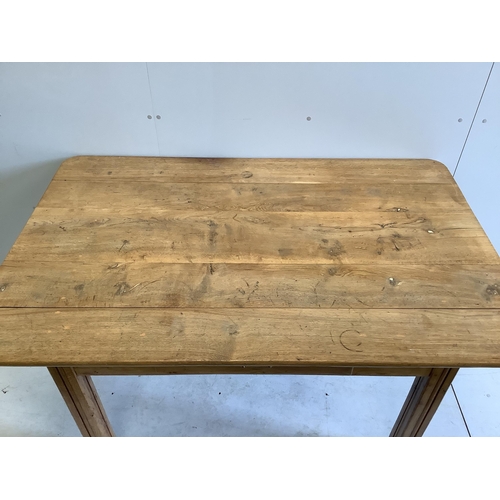 99 - A late 19th century French rectangular oak kitchen table, width 152cm, depth 98cm, height 72cm... 