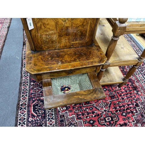 200 - A Victorian banded walnut bonheur du jour, width 60cm, depth 39cm, height 102cm