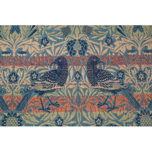 273 - A later sample panel of William Morris Bird design, jacquard-woven woollen double cloth, furnishin... 