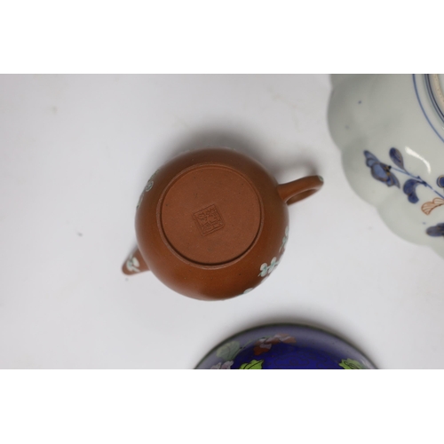 404 - A Chinese enamelled yixing teapot and cloisonné bowl together with a Japanese Imari bowl and a Satsu... 