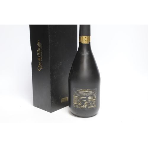 429 - A bottle of Cattier Clos du Moulin champagne, boxed (lid missing)