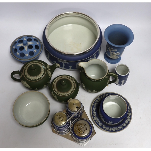 436 - A collection of late 19th and early 20th century Wedgwood items