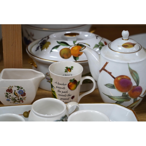 445 - A quantity of Worcester Evesham, Port Meirion and other teawares and serving dishes, etc. (22)... 