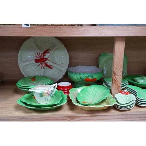 453 - A collection of Carltonware cabbage pattern dinner wars