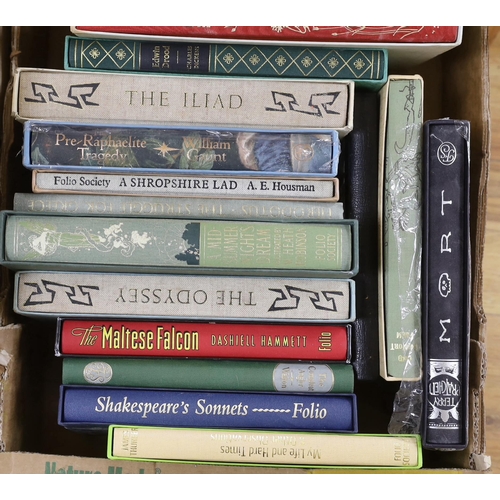 466 - ° ° A quantity of various Folio Society books