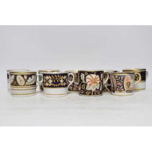 502 - Twelve 1800-1820 English porcelain coffee cans, including Imari pattern examples