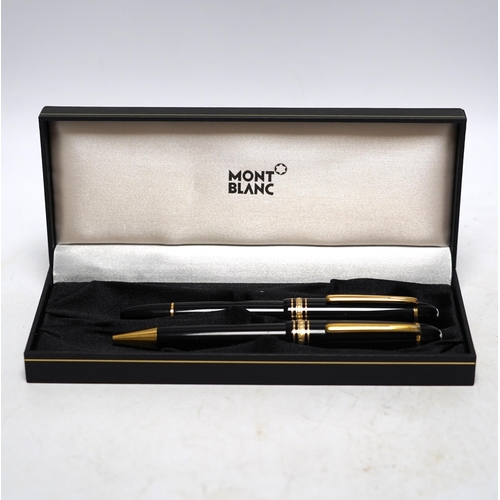 568 - A cased Montblanc Meisterstuck fountain pen and ballpoint pen set Serial No. FO KP1048143 BP KM10406... 