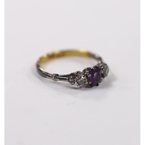 972 - An early 20th century 18ct and plat. single stone amethyst and two stone diamond set ring, size K, g... 