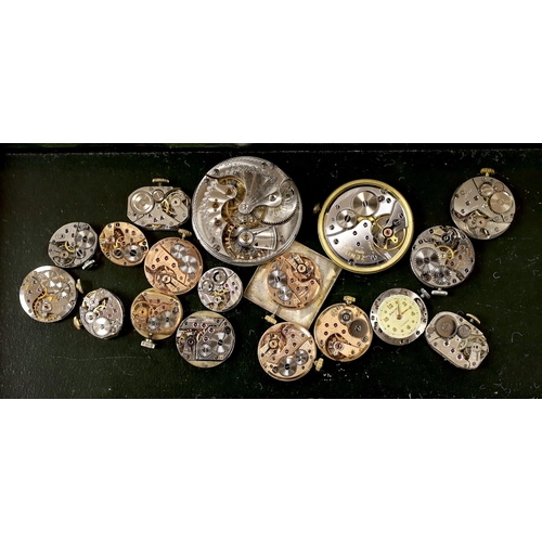 992 - A small group of assorted lady's and gentleman's wrist watch movements including Tudor, Longines and... 