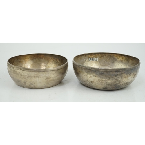13 - Two silver bowls, Roman or Gandhara, c. late 1st century BC - early 1st century A.D each with flat b... 