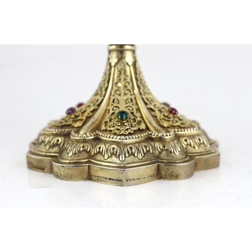 464 - A late 19th/early 20th century American Eucharistic 14kt gold, silver gilt and multi coloured paste ... 