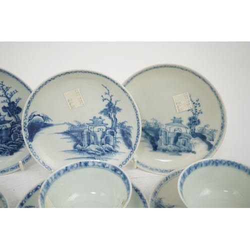 86 - A set of twenty four Chinese Nanking Cargo blue and white large pagoda tea bowls and saucers, Qian... 