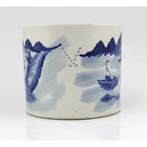 89 - A Chinese blue and white landscape cylindrical brushpot, bitong, 19th century, painted with figure... 