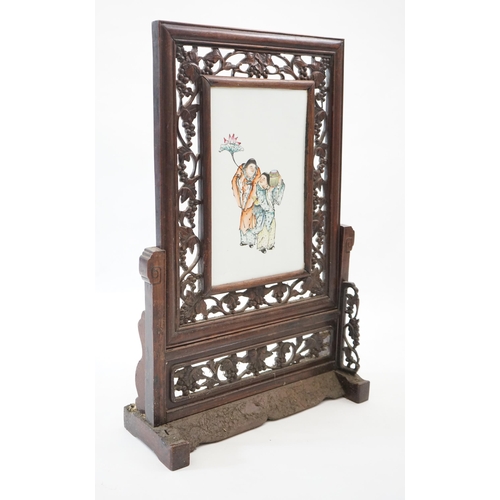 95 - A Chinese enamelled porcelain and hardwood table screen Republic period, painted with the HeHe Erxia... 