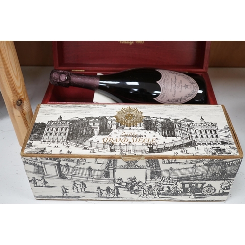 1268 - One bottle of Moet et Chandon Dom Perignon vintage champagne 1993 and one bottle of Laurent Perrier,... 