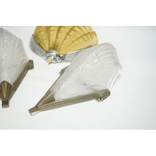 1278 - An Art Deco clam shell wall light and a pair of Art Deco wall lights, 30cm high (3). Condition - fai... 