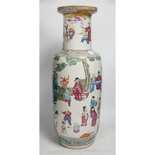 1285 - A large 19th century Chinese famille rose rouleau vase, 64cm. Condition - rim and neck have discolou... 