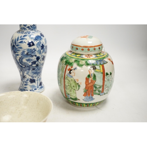 1334 - Chinese ceramics to include a crackleware vase and a blue and white vase, a jar and cover and a rice... 