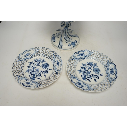 1343 - A late 19th Meissen blue and white onion pattern dessert service, consisting of a pair of comports a... 