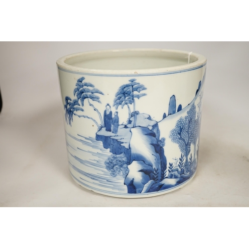 1406 - A Chinese blue and white brushpot, 17cm high. Condition - good