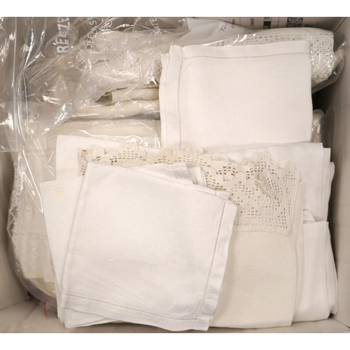 1408 - A collection of linen hand towels, table mats, etc. Condition - all laundered and appear in good con... 