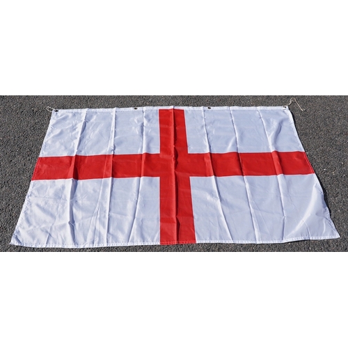 1282 - A vintage Union flag, approximately 240 x 120cm, a smaller âSaleâ flag and other assorted flags ... 