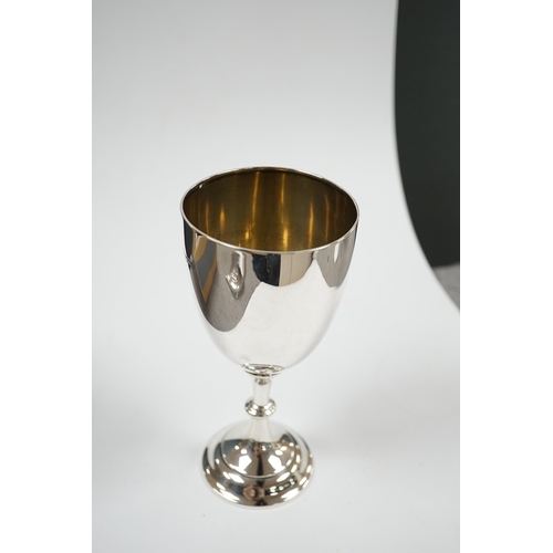 1842 - A George V silver goblet, by Charles Stuart Harris & Sons, London 1913, with engraved presentation i... 