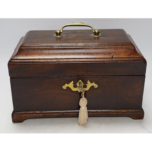 263 - A George III mahogany tea caddy, 25cm wide. Condition - fair