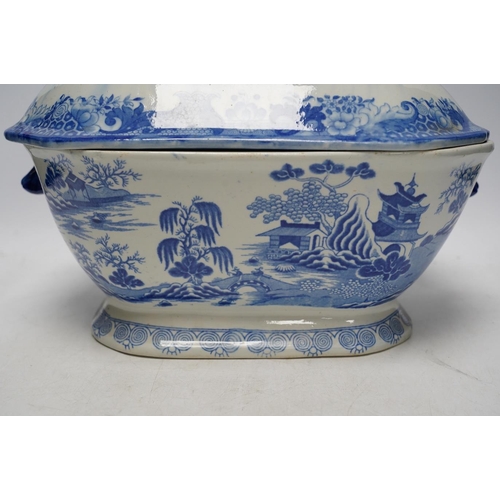 284 - A Victorian Staffordshire blue and white pottery soup tureen and cover, together with a meat dish (2... 