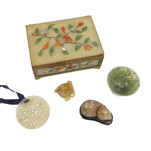 508 - A group of Chinese jade and hardstone carvings to include a cigarette box & cover and a 14K mounted ... 