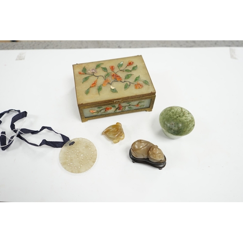 508 - A group of Chinese jade and hardstone carvings to include a cigarette box & cover and a 14K mounted ... 