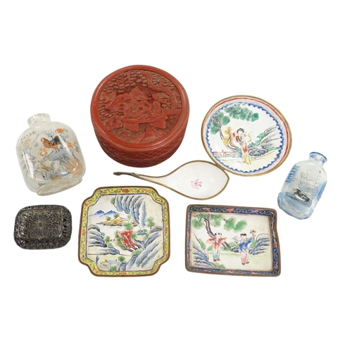 511 - A group of Chinese Canton enamel trays, a Chinese lacquer box and cover, snuff bottles, two filigree... 