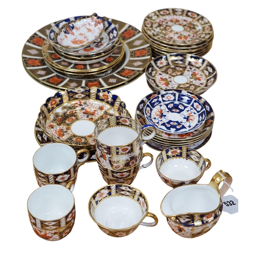 532 - A collection of mostly Royal Crown Derby and Davenport Imari pattern teawares. Condition - good... 