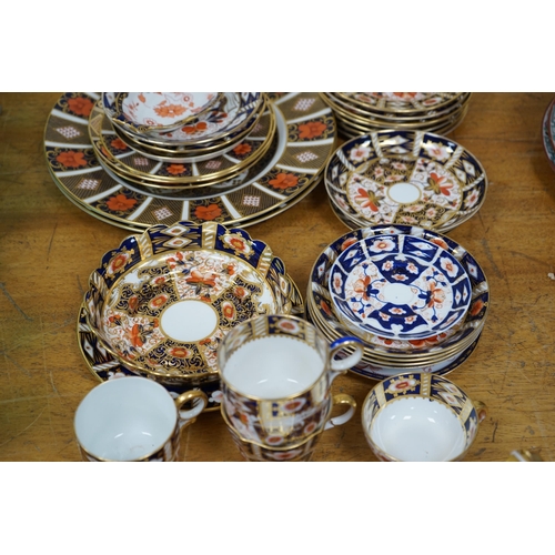 532 - A collection of mostly Royal Crown Derby and Davenport Imari pattern teawares. Condition - good... 