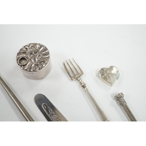 840 - Small silver including a late Victorian slide action pill box, Birmingham, 1890, a heart shaped pill... 