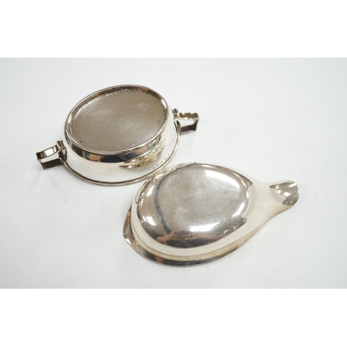 848 - A George III silver two handled oval tub salt by John Eames, London, 1806, 12cm, together with a Geo... 