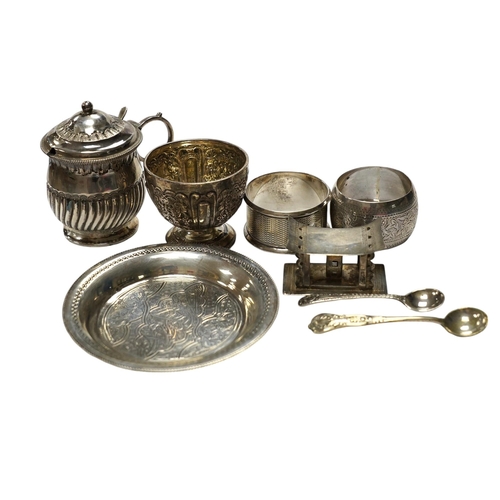 864 - Sundry small silver including five silver napkin rings, and 800 napkin ring, a Victorian silver must... 